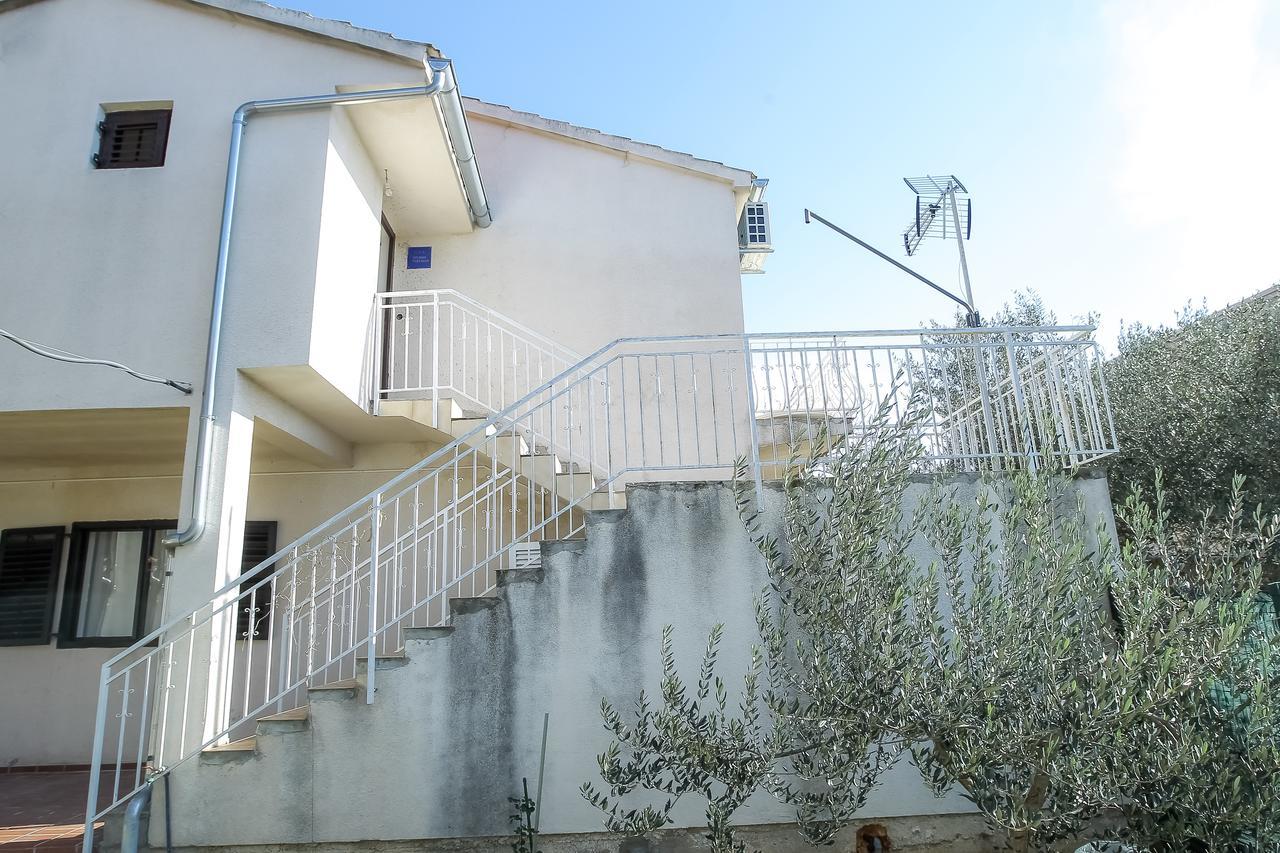 Apartments Amee Vodice Exterior foto